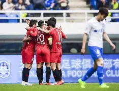 关于埃尔克队方向混乱连败，主帅孤注一掷寻找改变的信息